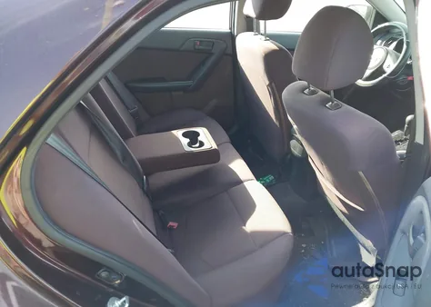 2010 Kia Forte Ex z USA, uszkodzony, nr VIN KNAFU4A27A5168676